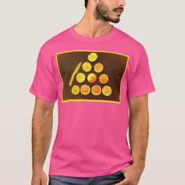 "Triangel of Halva Orangar" Utsänt foto. Köp nu T Shirt