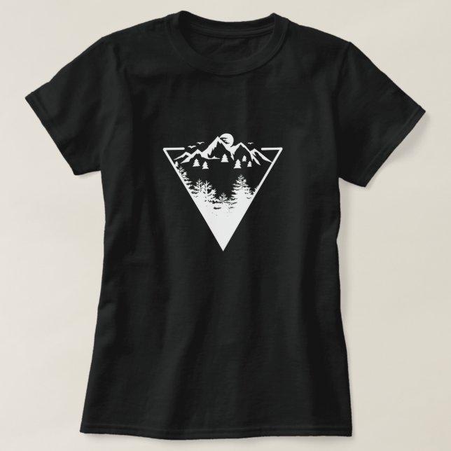 Triangel ram-teckningar med vildmarkslandskap t shirt (Design framsida)