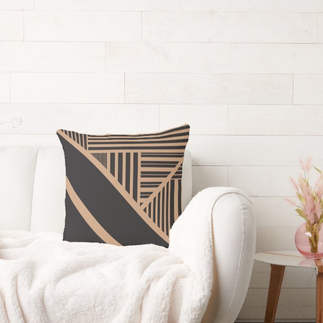 Triangel Rand i Tan och Black Kudde (Soffa)