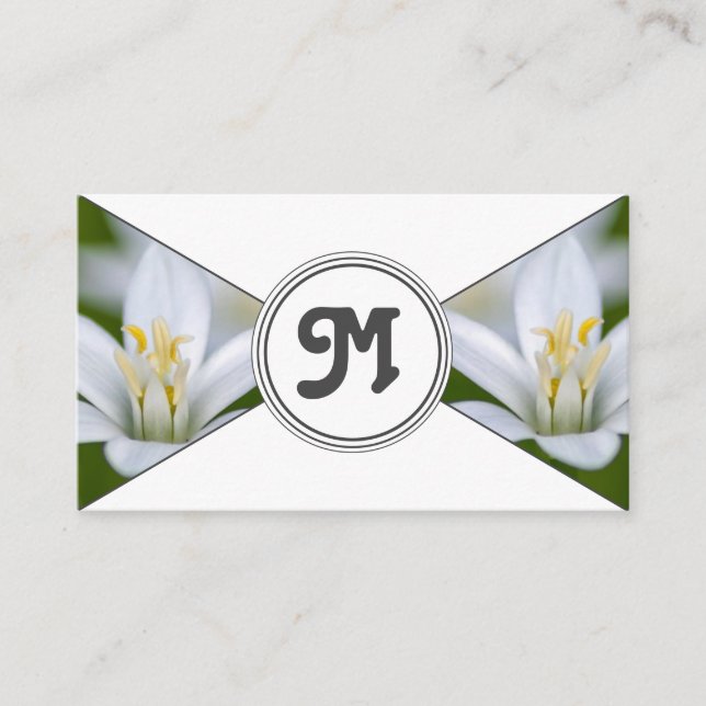 Trianglar av monogramvita blommor med floristisk e visitkort (Framsida)