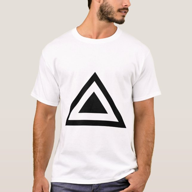 Triangulär pil 01 tee shirt (Framsida)