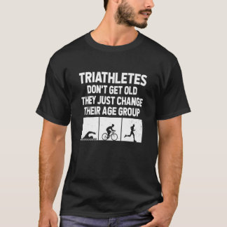 Triatletes blir inte gamla.. de ändrar bara sitt t shirt