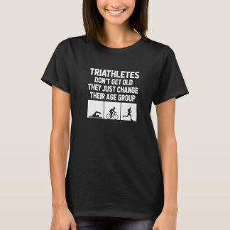 Triatletes blir inte gamla.. de ändrar bara sitt t shirt
