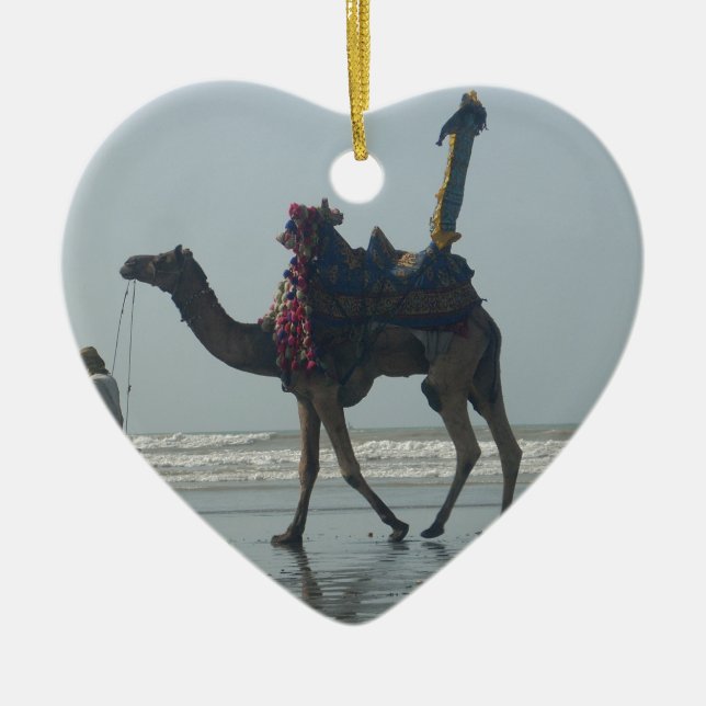 Tribal Camel Ride: God morgon Tide Sands & Sea Julgransprydnad Keramik (Framsidan)