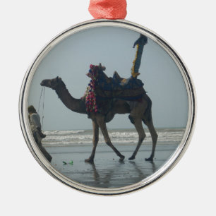 Tribal Camel Ride: God morgon Tide Sands & Sea Julgransprydnad Metall