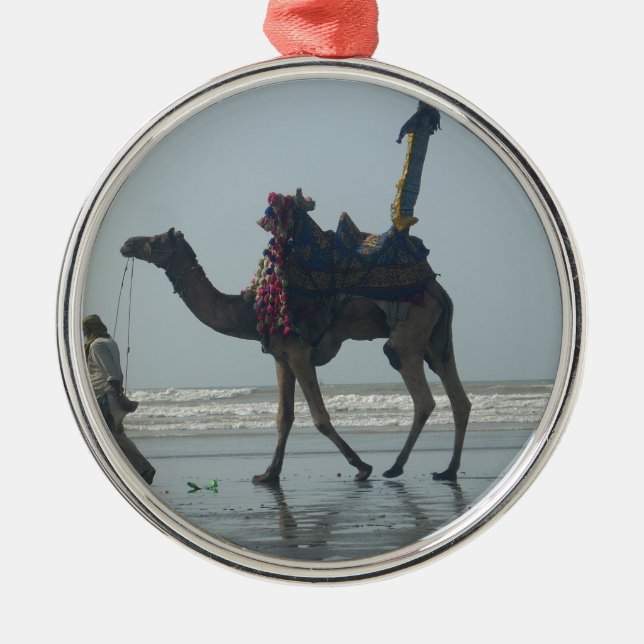 Tribal Camel Ride: God morgon Tide Sands & Sea Julgransprydnad Metall (Framsidan)