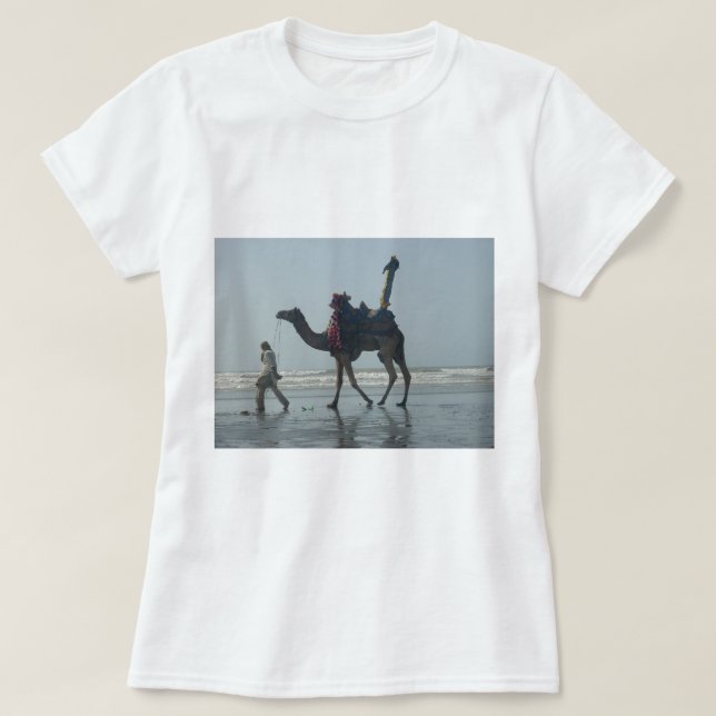 Tribal Camel Ride: God morgon Tide Sands & Sea T Shirt (Design framsida)