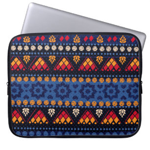 Tribal Design: Flerfunktionellt sömlöst Mönster. Laptop Fodral