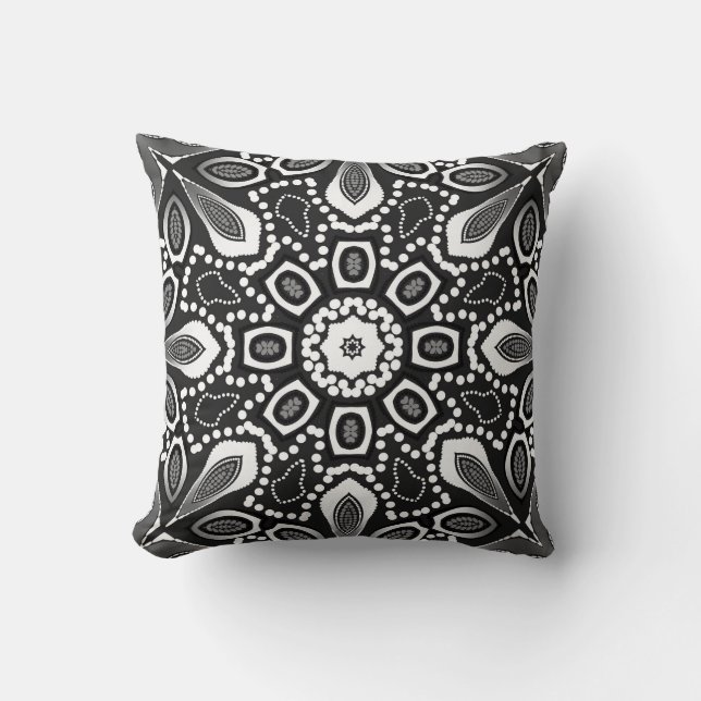 Tribal Lily Black White Geometric Mandala Cushion Kudde (Framsida)