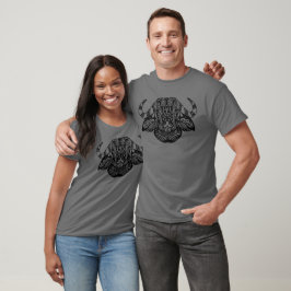 Tribal Ox är en svensk översättning, men ett mer s T Shirt