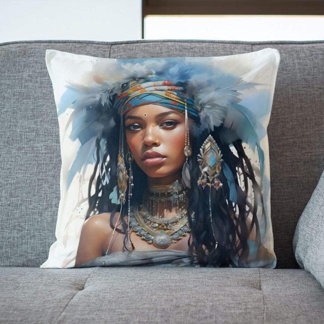 Tribal Queen Watercolor Portrait Kudde (Skapare uppladdad)