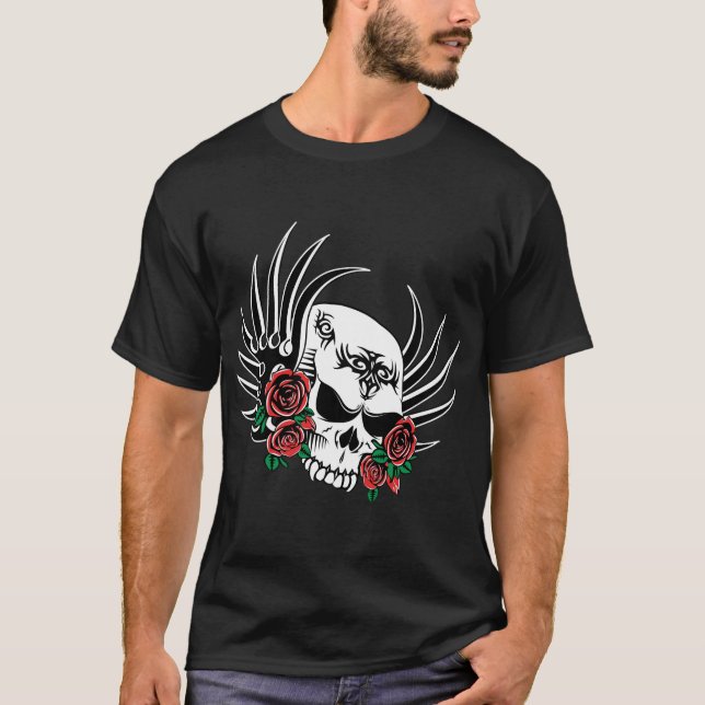 Tribal Skull med Ro T Shirt (Framsida)