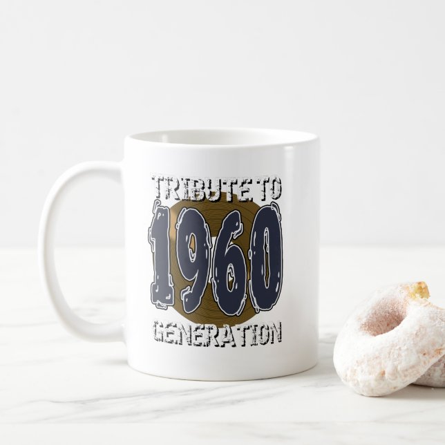 Tribute to 1960 generation anniversaire kaffemugg (Med munk)
