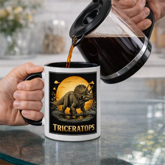 Triceratops Dinosaur Uråldrig Måne Mugg (Skapare uppladdad)