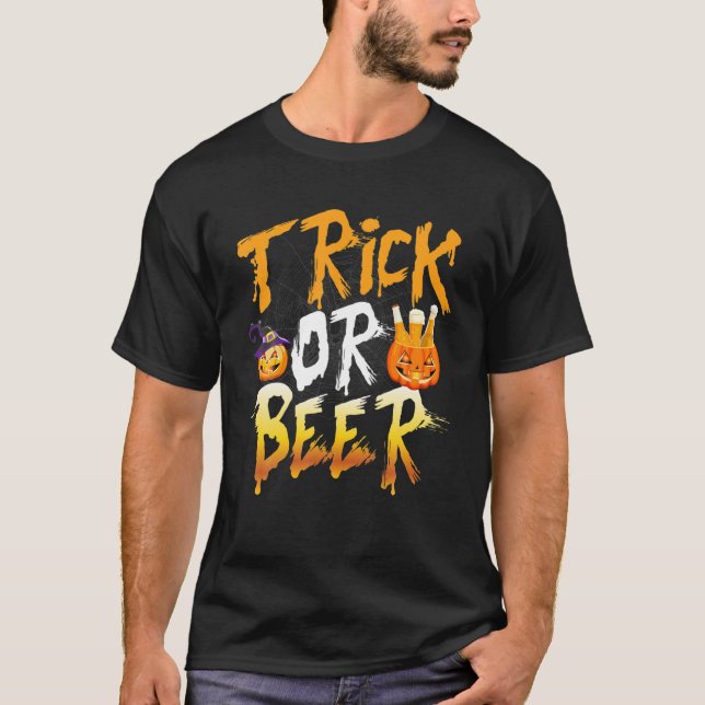 Trick eller Beer Halloween Pumpkin Costume Alcohol T Shirt (Framsida)