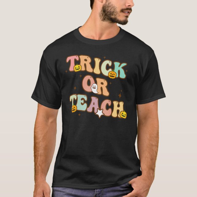 Trick eller Teach Groovy Teacher Halloween Costume T Shirt (Framsida)