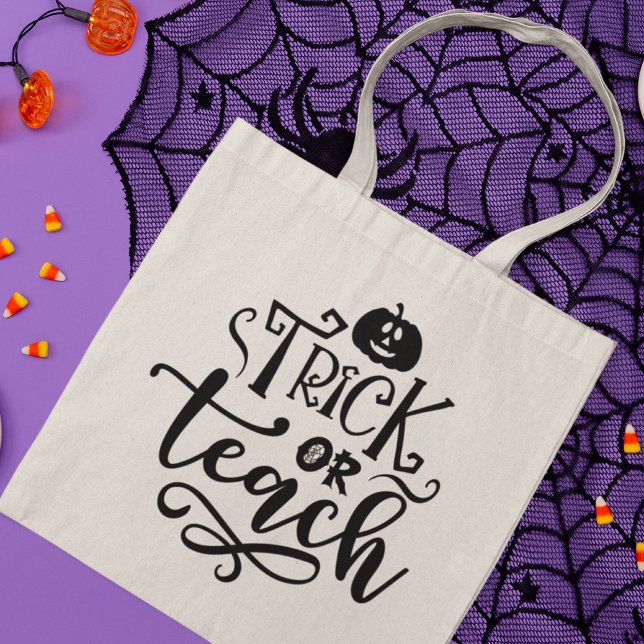 Trick eller Teach Modern Halloween Pumpkin Teacher Tygkasse (Skapare uppladdad)