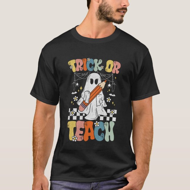 Trick Or Teach Groovy Lärare Halloween Retro Blomm T Shirt (Framsida)