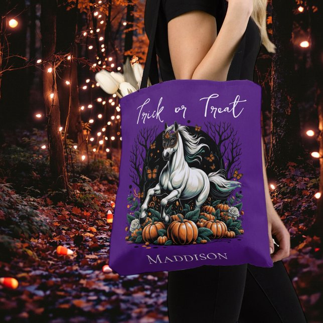 Trick or Treat Candy Tygkasse (Get ready for spooky season with our equestrian funny Halloween merchandise!)