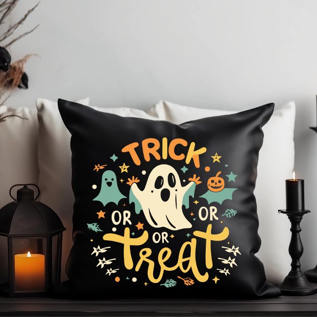 Trick or Treat Ghost Halloween Kudde (Skapare uppladdad)