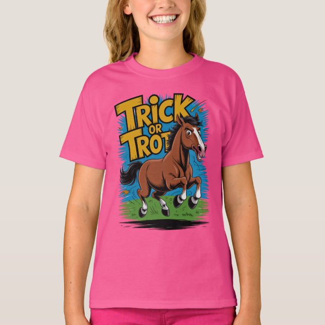 Trick or Trot Horse Design for Equestrian Fans T Shirt (Framsida)