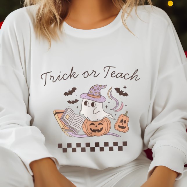 Trick på Teach Halloween Bok Boo Ghost Teacher T Shirt (Skapare uppladdad)