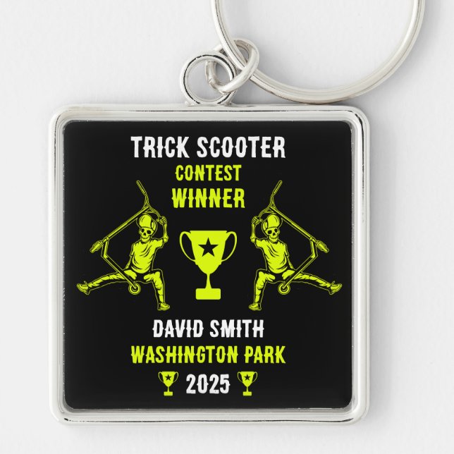 Trick Scooter Rider-pris Fyrkantig Silverfärgad Nyckelring (Framsidan)