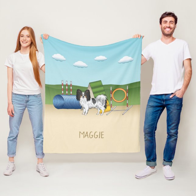 Tricolor Papillon-Hund med eget namn Fleecefilt (På plats)