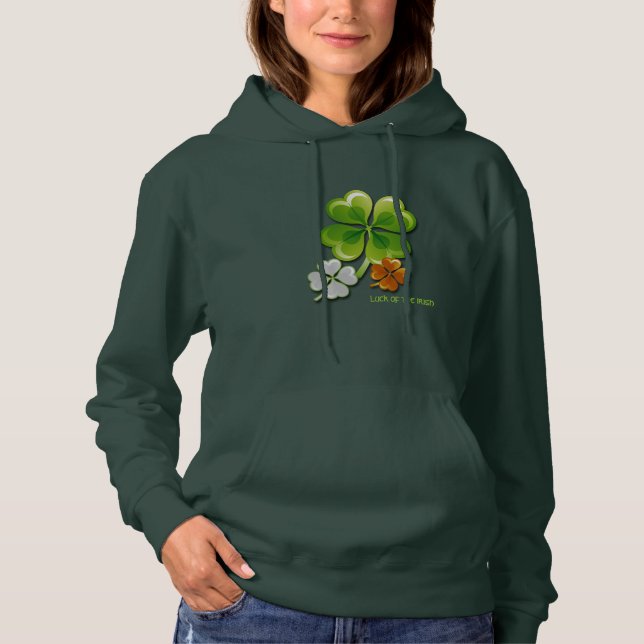 Tricolor Shamrocks St. Patrick's Day T-shirt (Framsida)