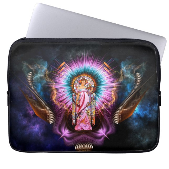 Trifiliate AM Laptop Fodral (Framsidan)
