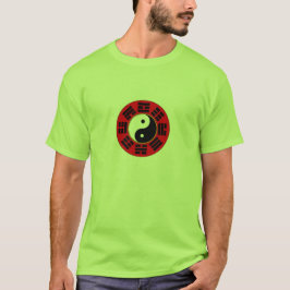 Trigramsymbol för kinesisk röd svart vit bagua t shirt