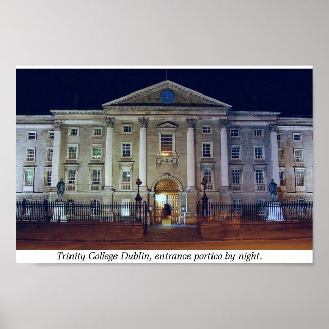 Trinity College porticio på natten, Dublin Ireland Poster (Framsidan)