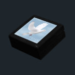 Trinket Box Dove Minnesask<br><div class="desc">Trinket box som visas i svart trä med duvtryck. Liten storlek visas. Anpassa det här objektet eller köp som det är. Lagrar Image freepik.com</div>