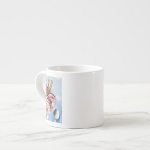 Trio av glass och den söta sundaen espressomugg