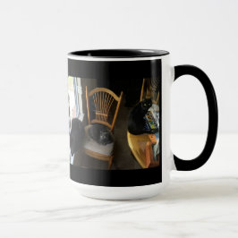 Trio på fönstret mugg