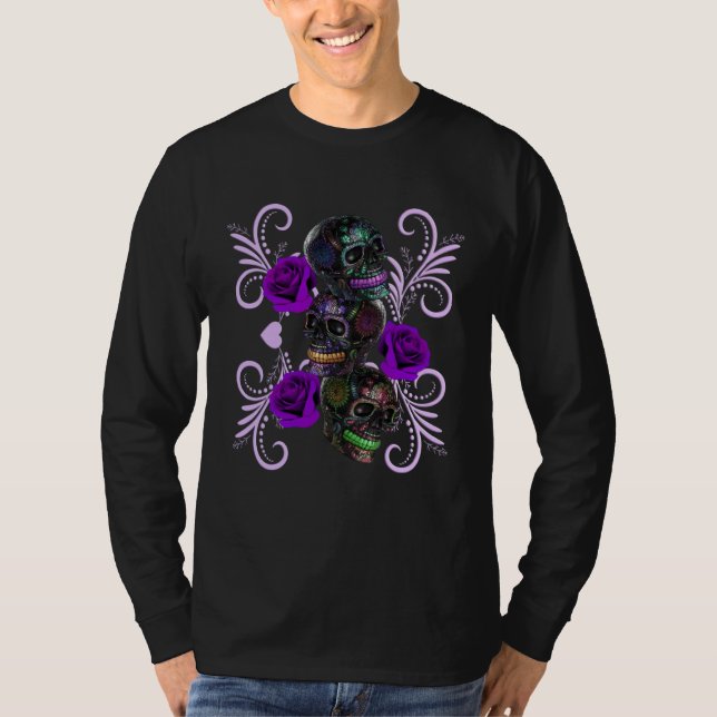 Triple Black Day Of The Dead Skulls With Purple Ro T Shirt (Framsida)