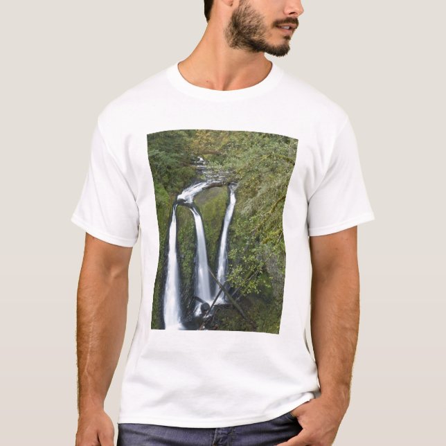 Triple Falls, Columbia River Gorge T-shirt (Framsida)
