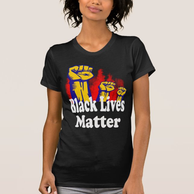 Triple Fist Black Lives Matter BLM T Shirt (Framsida)