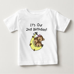 Triplet 2:a - Två pojkar/ en flicka Tshirts