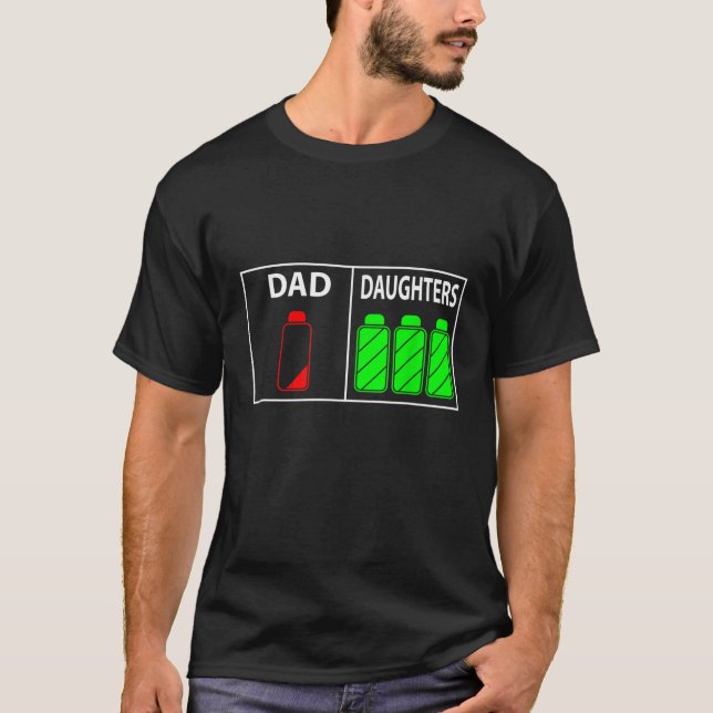 Triplet Pappa med tre döttrar vid Funny Fars dag T Shirt (Framsida)