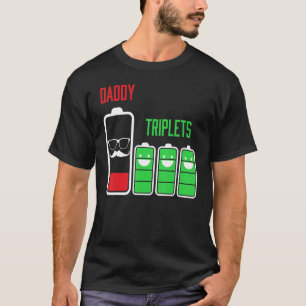 Trippar Pappa pappa med 3 barn Battery Low Far T Shirt