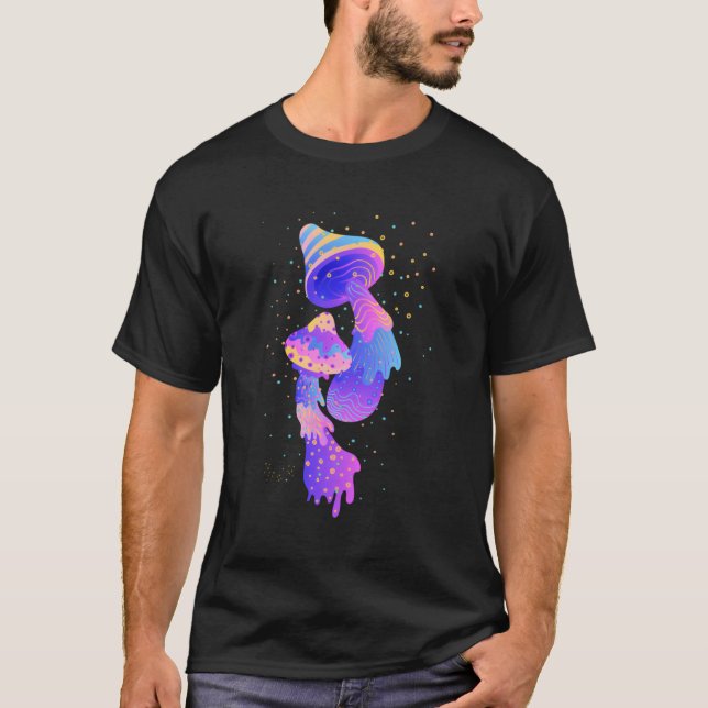 Trippy Psychedelic Mushroom Magic Spores T Shirt (Framsida)