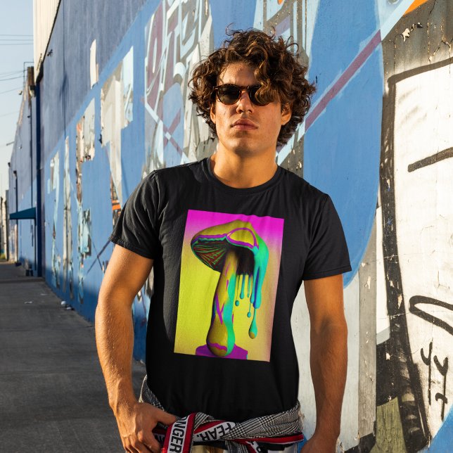 Trippy Psychedelic Smälter Mushroom T-Shirt (Skapare uppladdad)