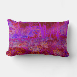 Trippy Red and Magenta Impressionistic Ligcape Lumbarkudde