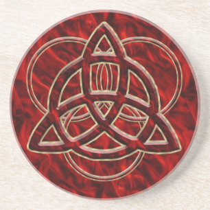Triquetra rött silke underlägg sandsten