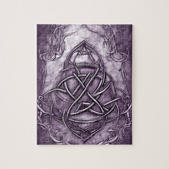 Triquetra Trinity Knot Lavender Lila Faux Metall Pussel (Vertikal)