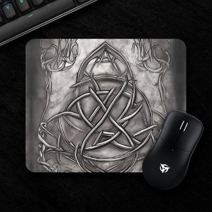 Triquetra Trinity Knot Silvery Pewter Faux Metall Musmatta