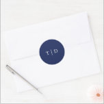 Trisha Navy Blue Modern Bröllop Runt Klistermärke<br><div class="desc">Moderna bröllopsmärken med en ren design med ditt monogram i ett serif-teckensnitt.</div>
