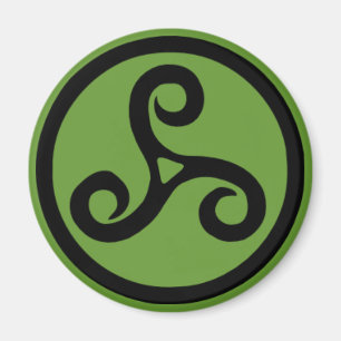 Triskelion Magnet