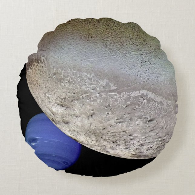Triton med Neptune Rund Kudde (Framsidan)